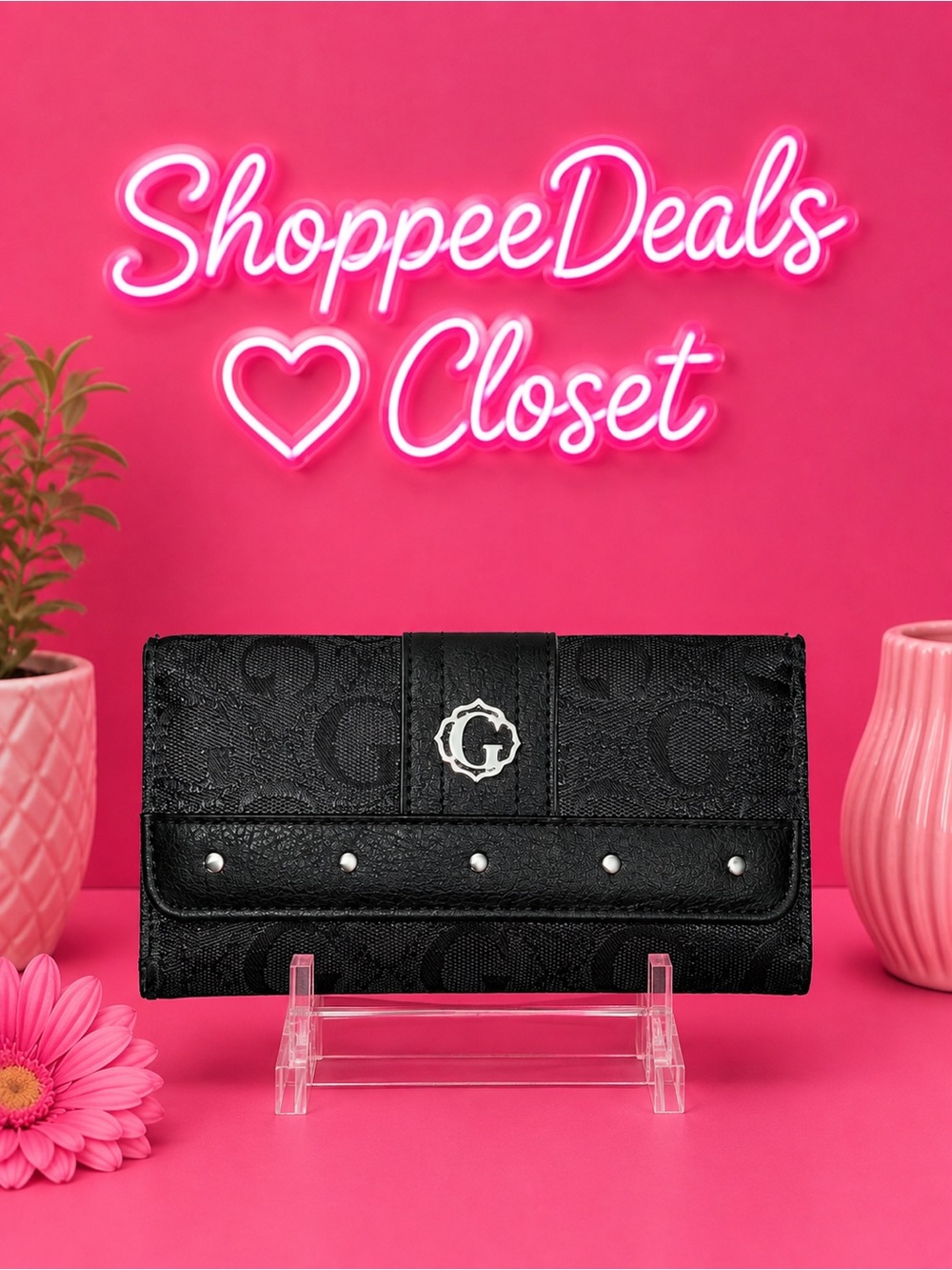 GUESS All-Over Logo Trifold Wallet Clutch – Black
